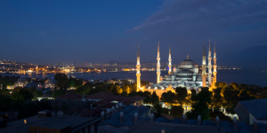 Stunning view of the Blue Mosque illuminated at night in Istanbul.